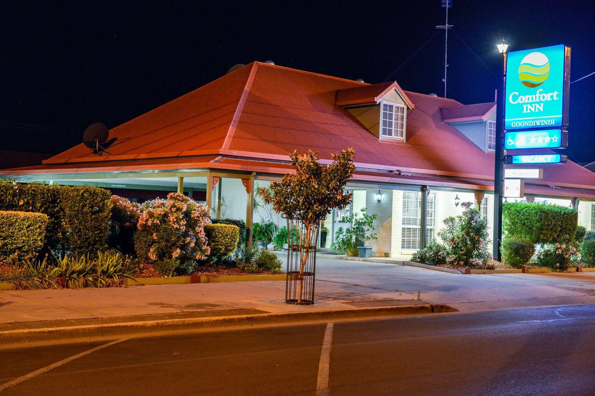 Pioneer Motel Goondiwindi Zewnętrze zdjęcie